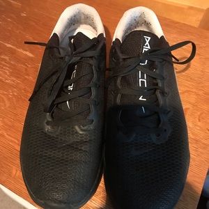 Nike Metcon 5 black, white and gum Size 10.5